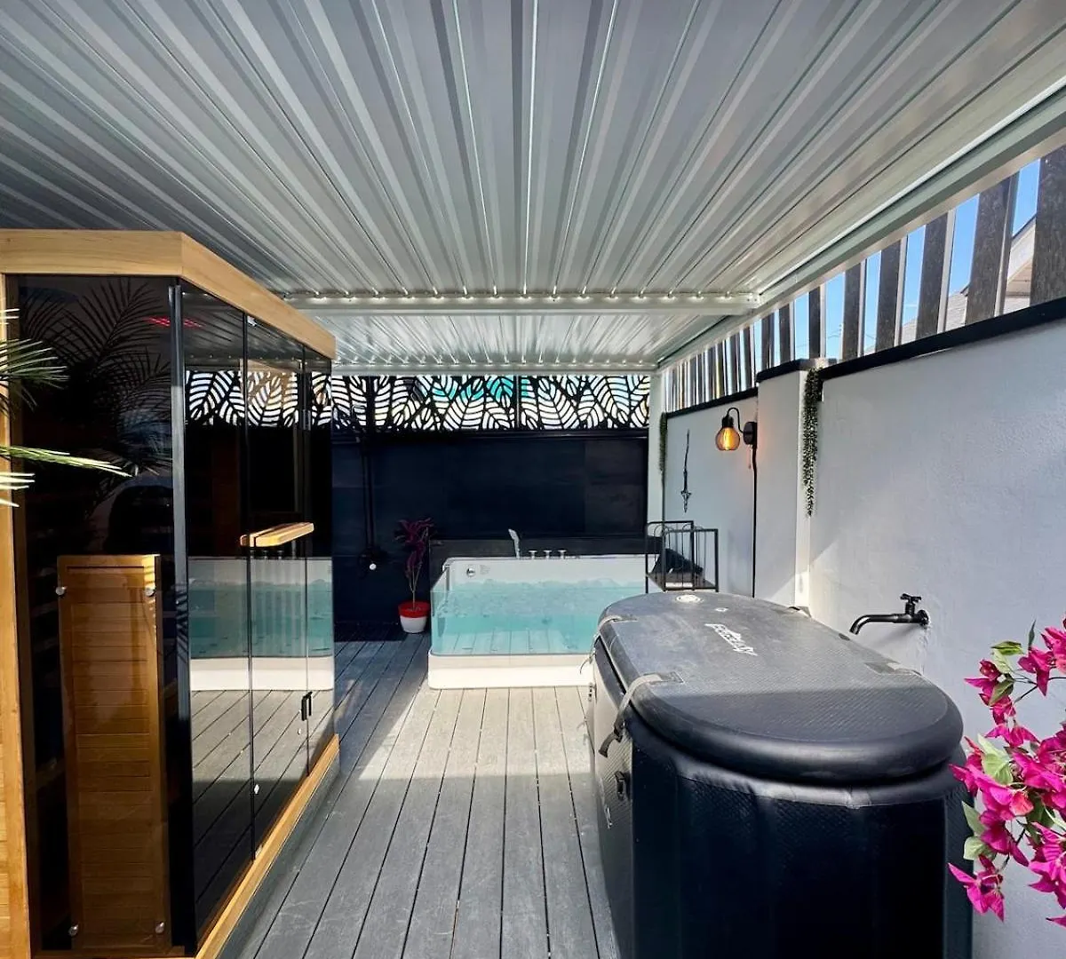 Luxury Villa With Private Spa Phoenix
