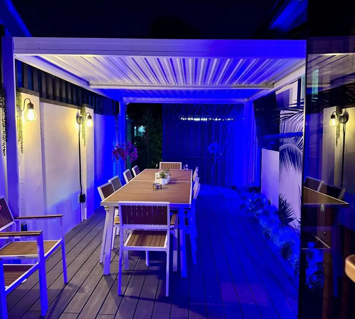 Luxury Villa With Private Spa Phoenix