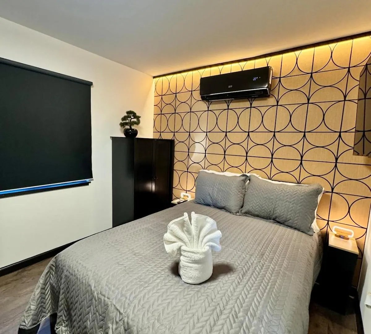 Luxury Villa With Private Spa Phoenix